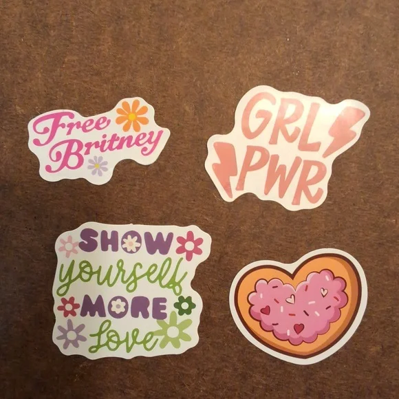 Barbie Core Stickers 12ct. - Picture 3 of 4